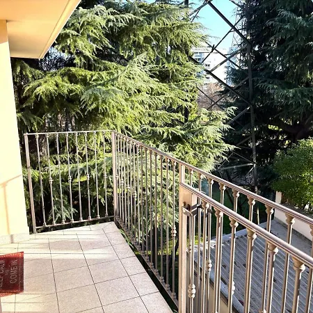 Beautiful View - Bright And Comfortable